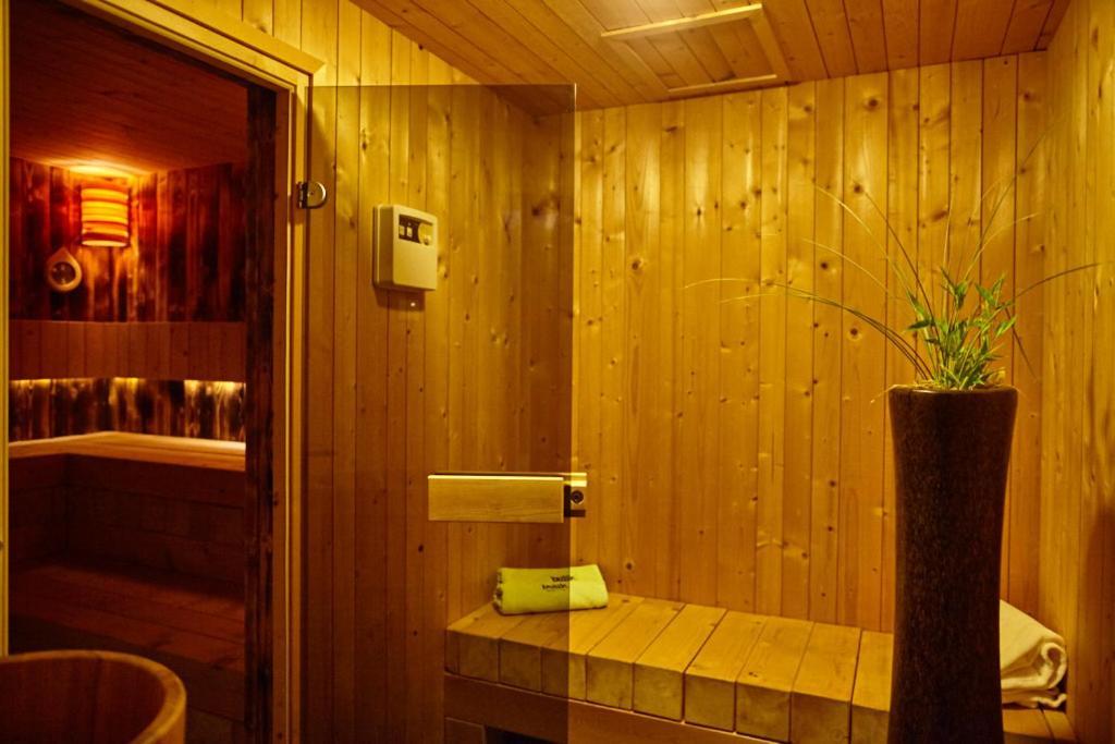 Butik Design Rooms Abádszalók Exteriör bild